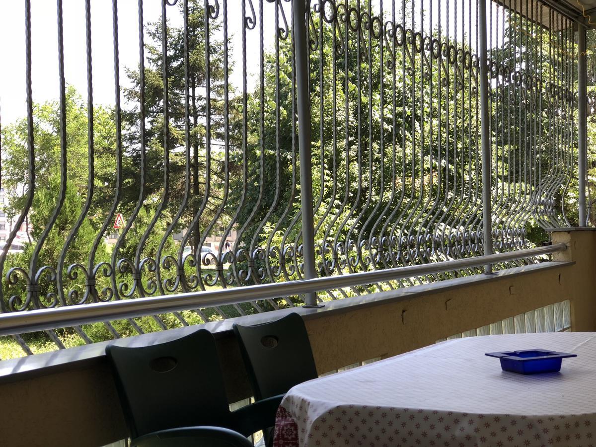 Ulpiana Apartment Пристина Екстериор снимка